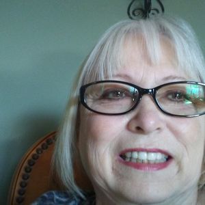 Meet your Posher, Sandy